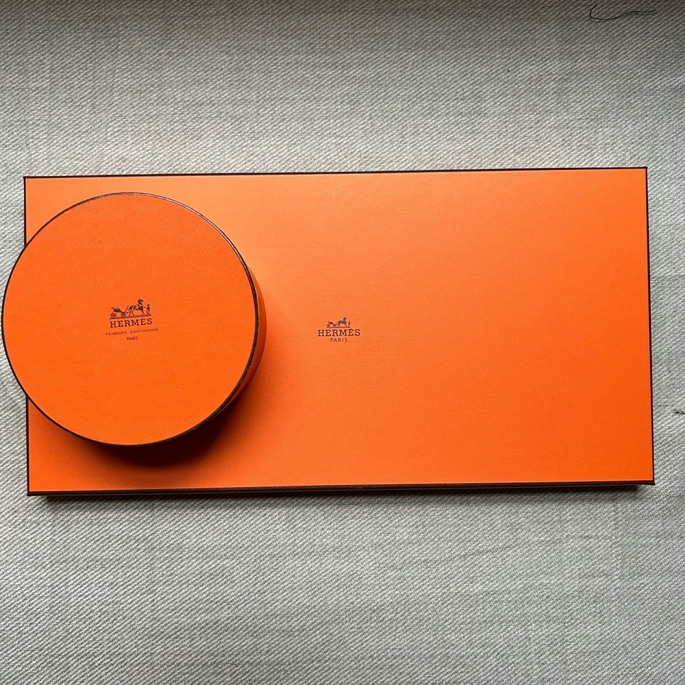 Hermes Boxes + Ribbon
